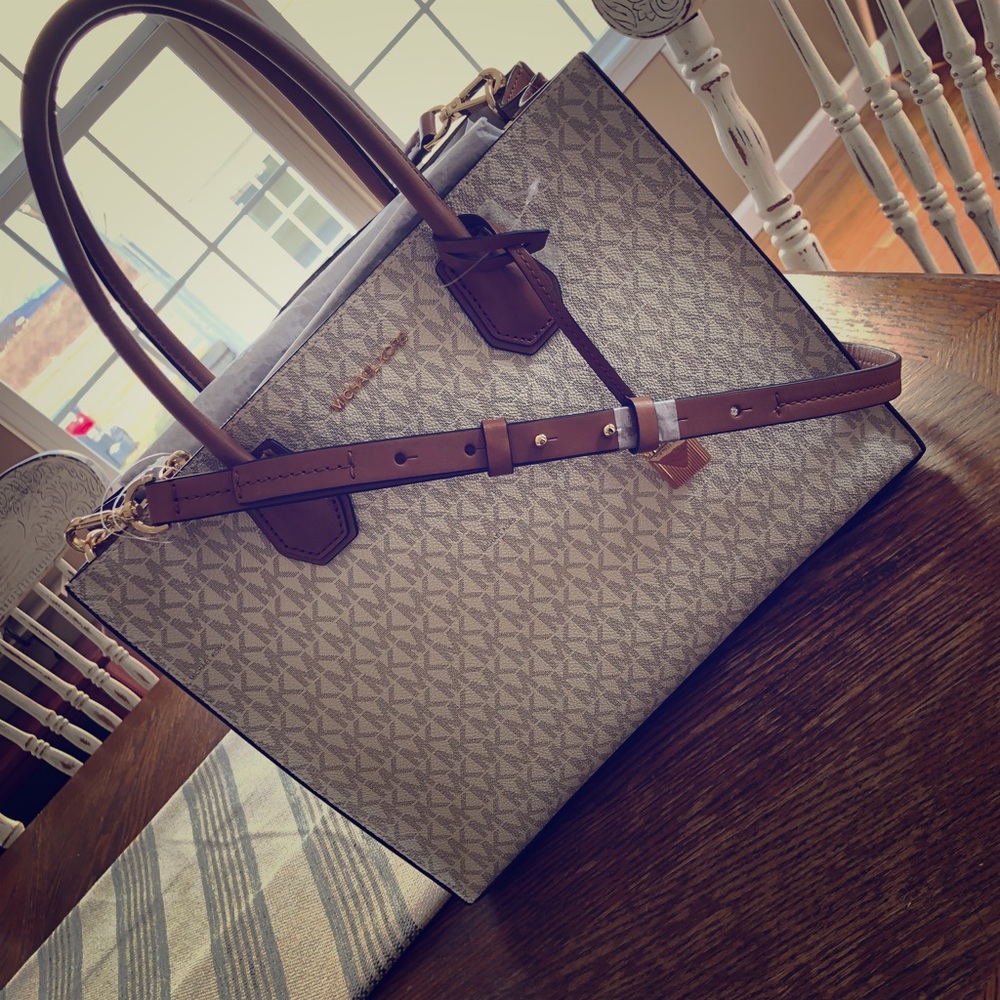 NWT MK handbag
